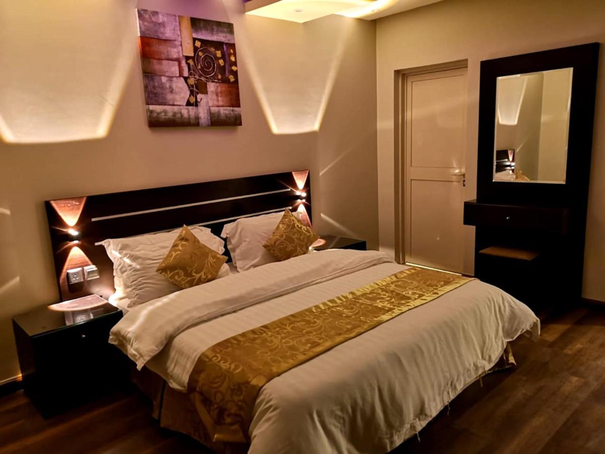 Bzul For Furnished Apartments Riad Exterior foto