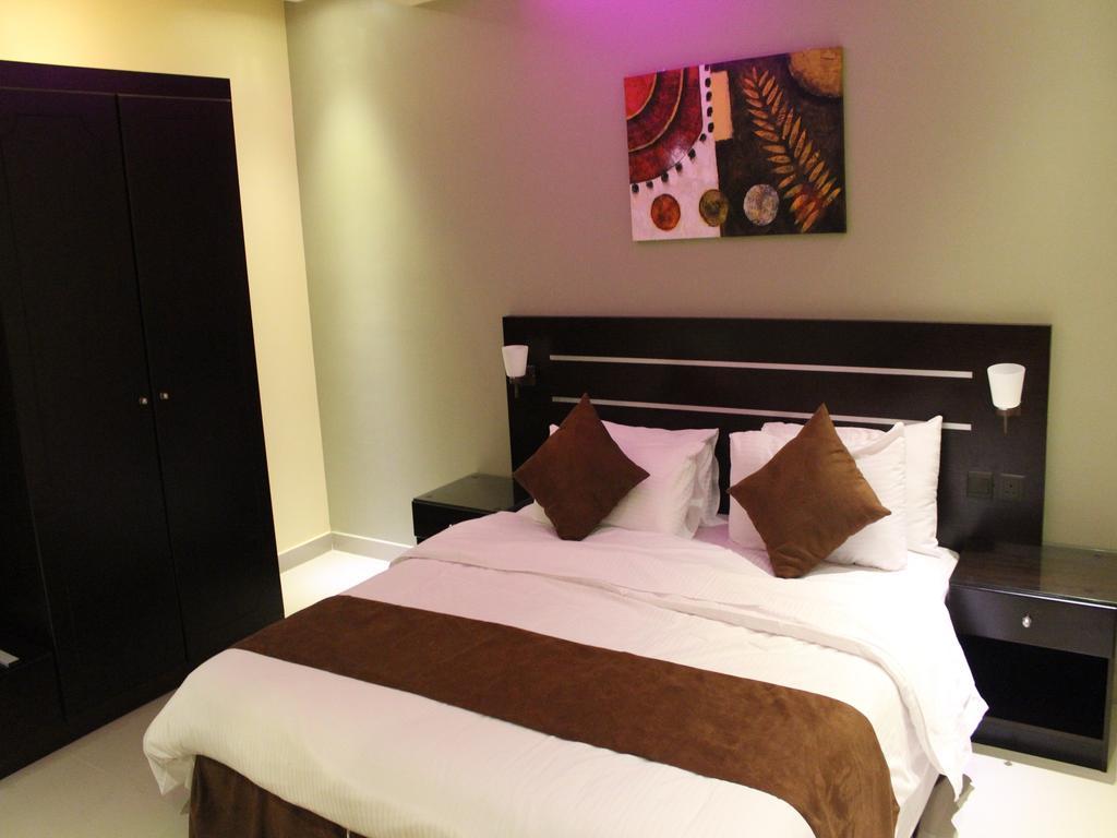Bzul For Furnished Apartments Riad Exterior foto