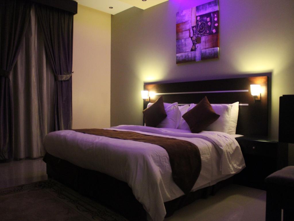 Bzul For Furnished Apartments Riad Exterior foto